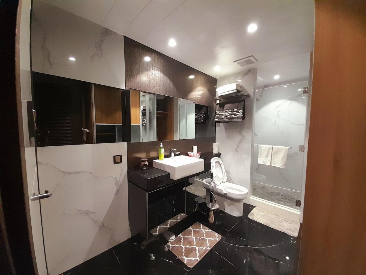 One Euphoria Prime Suite Hotel Анхелес Екстериор снимка