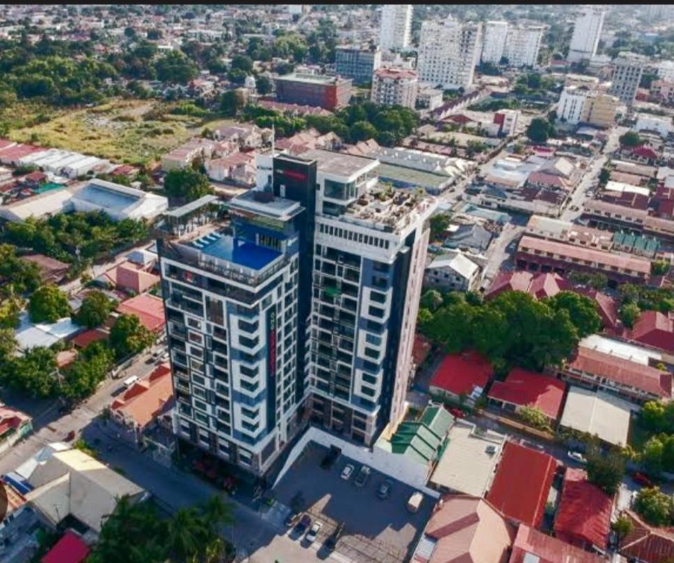 One Euphoria Prime Suite Hotel Анхелес Екстериор снимка