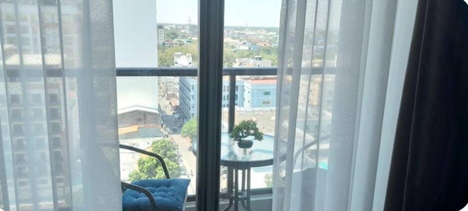 One Euphoria Prime Suite Hotel Анхелес Екстериор снимка