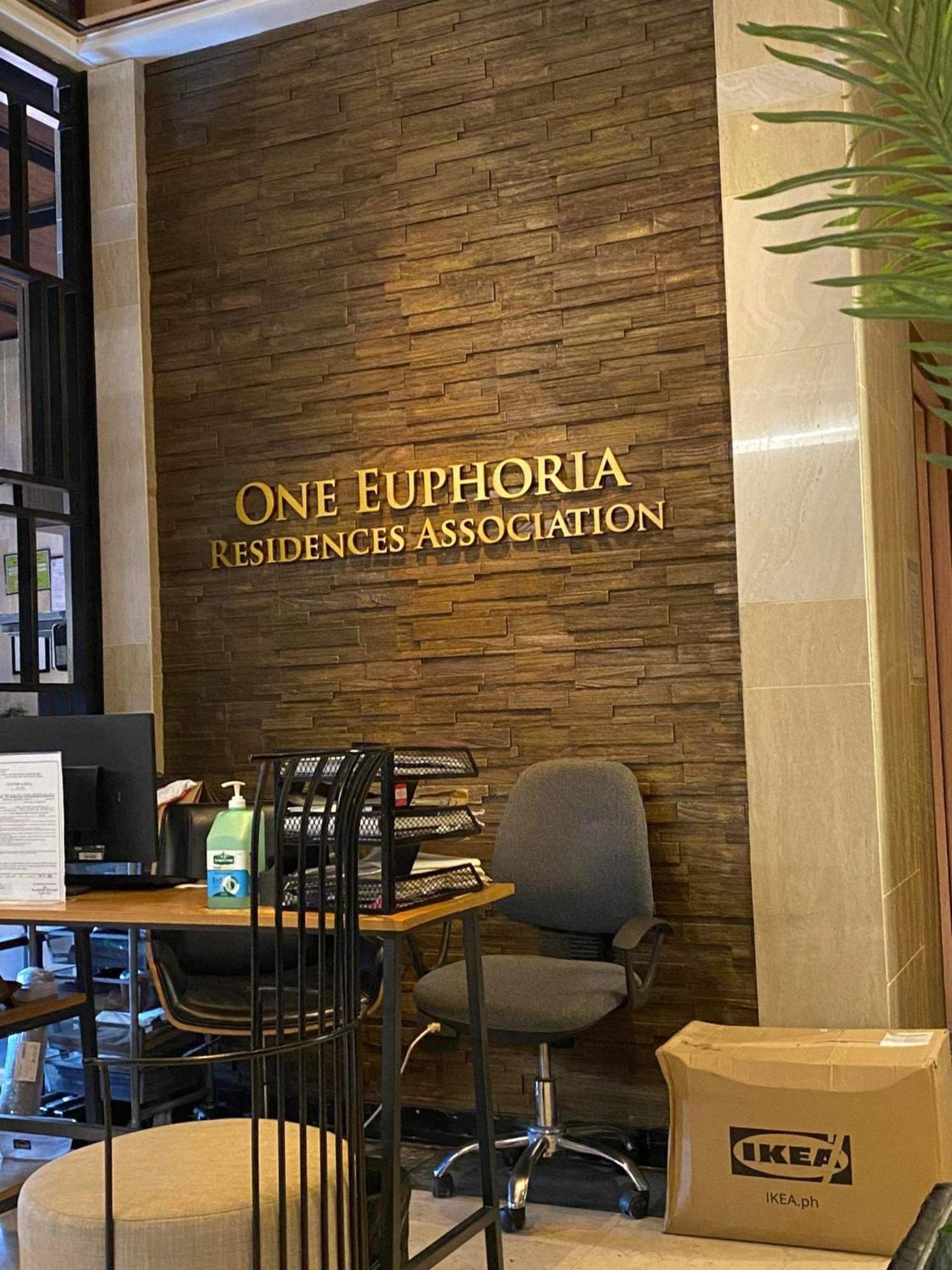 One Euphoria Prime Suite Hotel Анхелес Екстериор снимка
