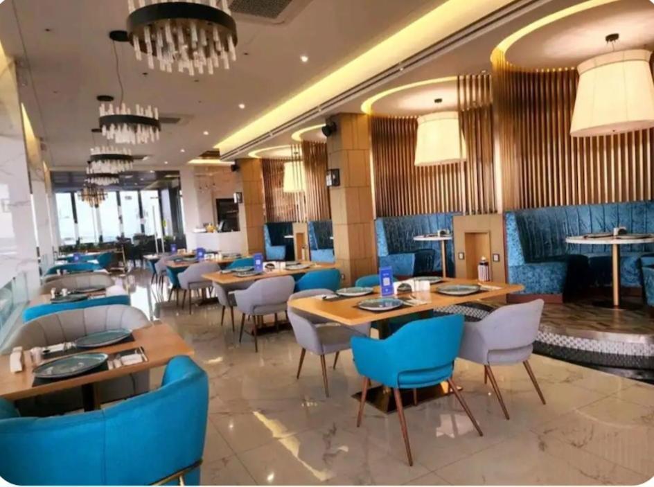 One Euphoria Prime Suite Hotel Анхелес Екстериор снимка