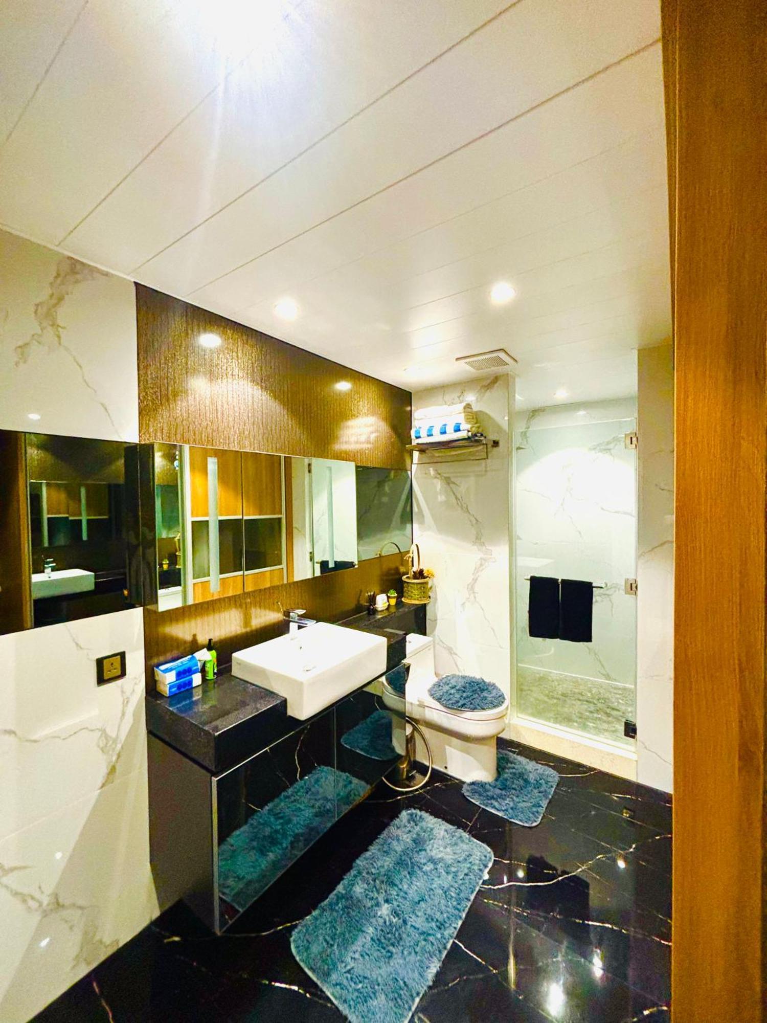 One Euphoria Prime Suite Hotel Анхелес Екстериор снимка
