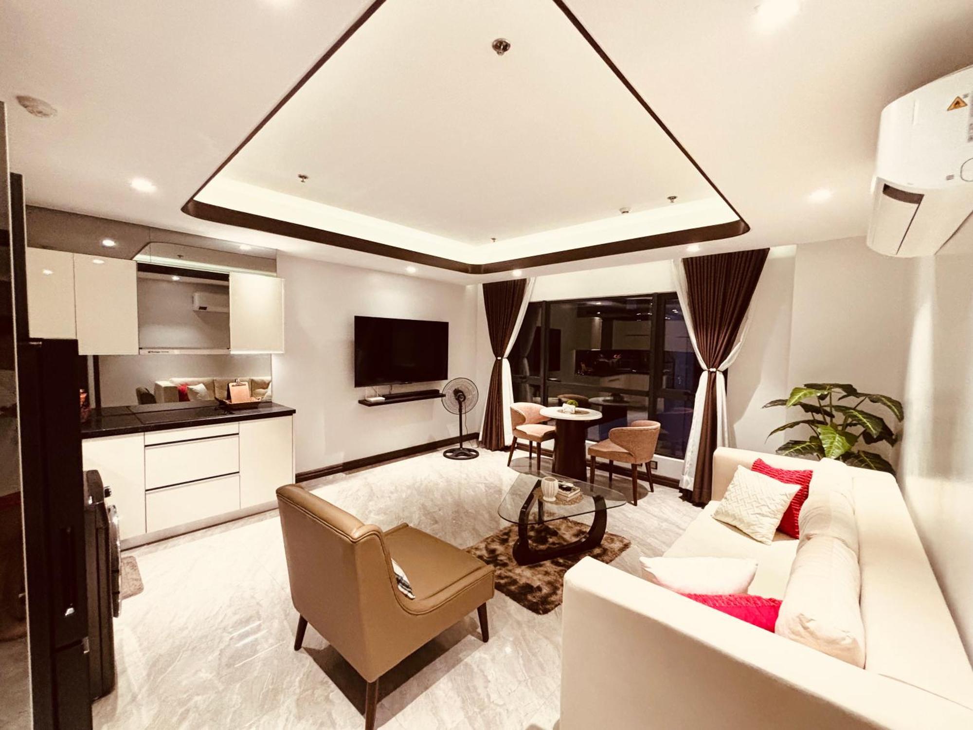 One Euphoria Prime Suite Hotel Анхелес Екстериор снимка